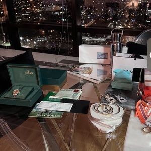 Mystery bundle. Luxury. Any bid!